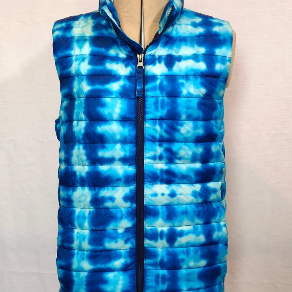 Lands end puffer vest 10-12 size L tie dye pattern blue